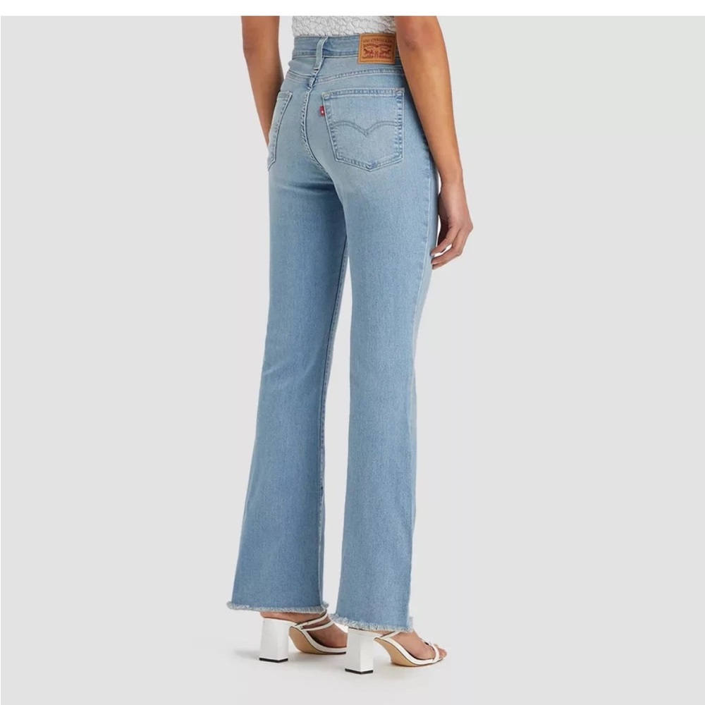 Levi's Women's 726 High Rise Standard Fit Flare Leg Full Jeans Heavyweight 33x32